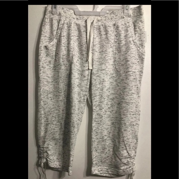Women’s Side Tie Ruched Capri gray  . Size XL - Picture 1 of 2